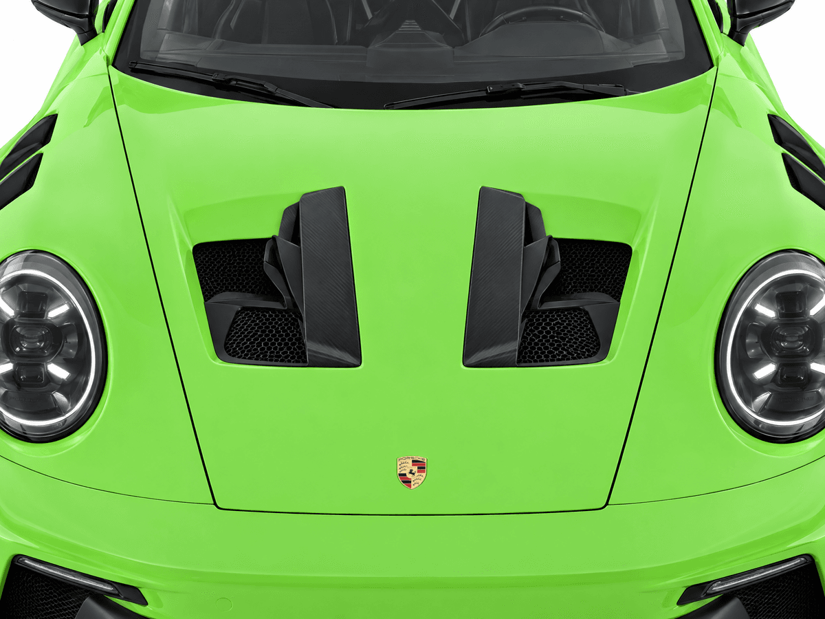 Front bonnet on the car